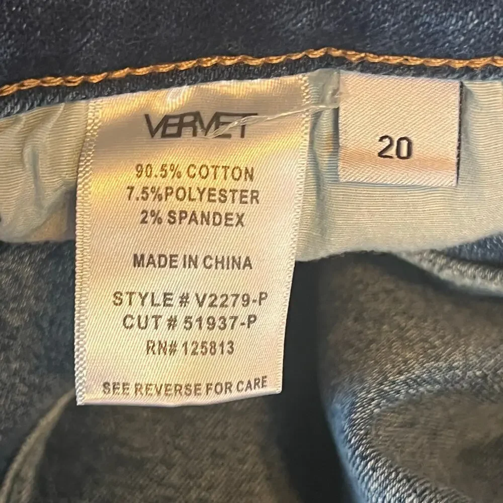 Vervet Plus Size High Rise Button Fly Boyfriend Jeans.  Size 20 - Picture 5 of 7